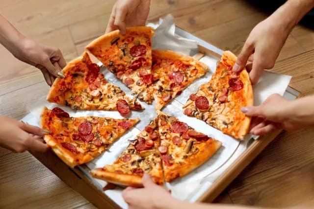 Jak zrobić idealne ciasto na pizzę - prosty przepis krok po kroku Jak zrobić idealne ciasto na pizzę - prosty przepis krok po kroku
